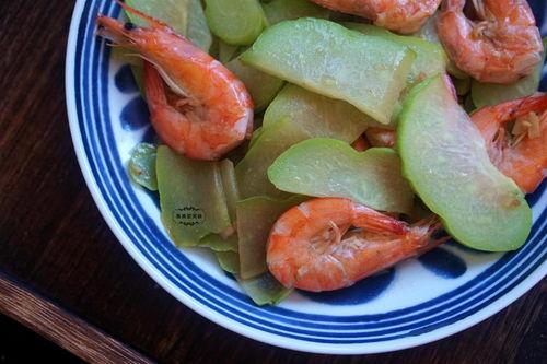佛山今日鲜瓜价格,夏日炎炎，瓜果飘香，价格行情一览”